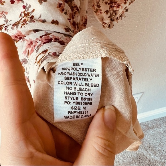 Kori | Floral Flounce Dress - Picture 5 of 5